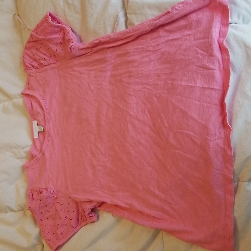 Eyelit Sleeve Tee